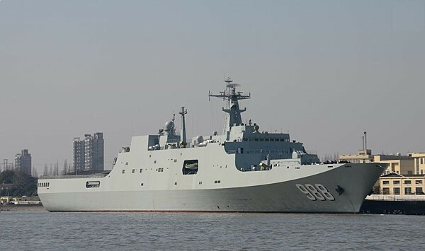 台灣新聞通訊社-共軍小型登陸艦參與戰備警巡 邱俊榮：主要以072兩棲登陸艦為主