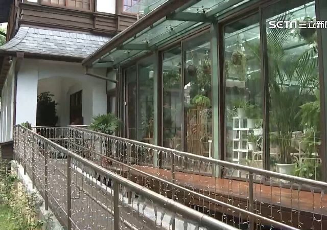 台灣新聞通訊社-知名古蹟餐廳「餐點有玻璃」　業者：停業3天並懲處員工