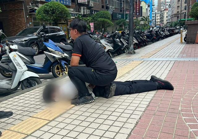 台灣新聞通訊社-扯！中和男慘遇「假投資」詐騙　警出招逮少年車手