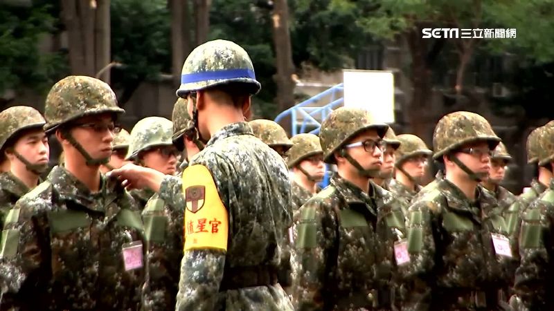 台灣新聞通訊社-現、退役軍人被黑幫共諜利誘洩軍事機密！國防部：嚴厲譴責依法究辦