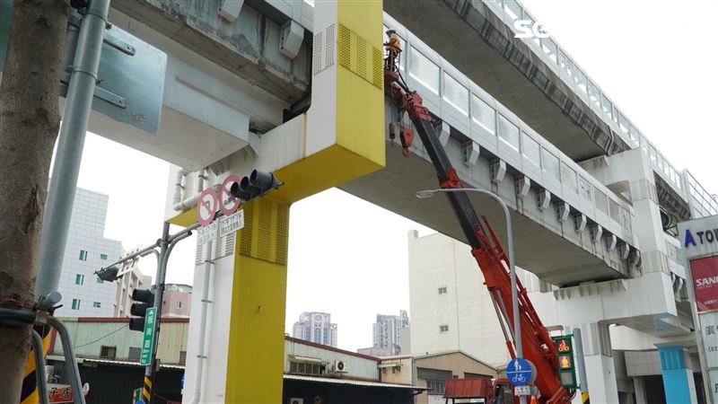 台灣新聞通訊社-簡舒培揪環狀線合約疑點「遇天災中工竟免責」　怒轟：柯文哲都在簽怪約