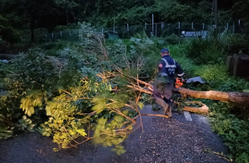 台灣新聞通訊社-偏鄉警消颱風天冒雨值守餓肚子防災 橫山鄉公所擬改善