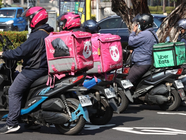 台灣新聞通訊社-交通部原訂今邀多方討論外送運費 會議前半小時臨時喊卡