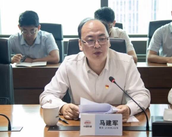 台灣新聞通訊社-水很深！中國央企49歲副總馬建軍驚傳墜樓身亡 4年前老董也跳樓離世