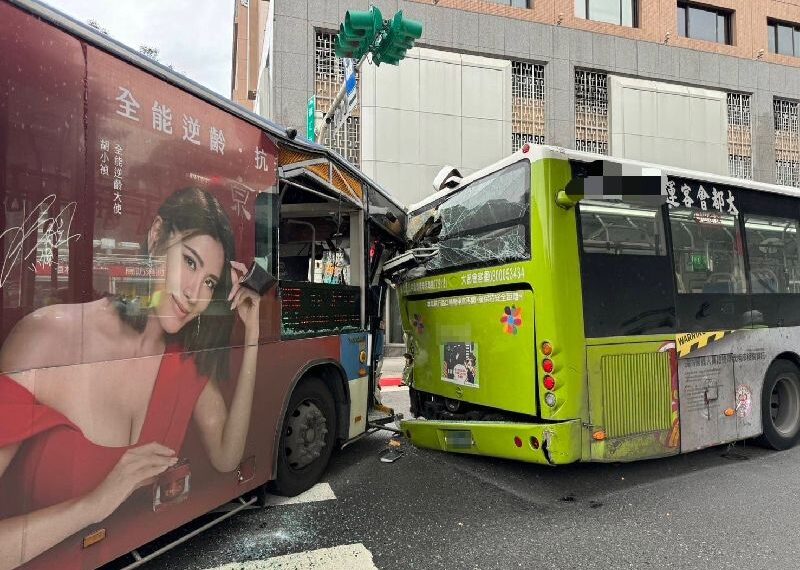 台灣新聞通訊社-北市公車追撞1死15傷　路權團體：駕照太容易取得