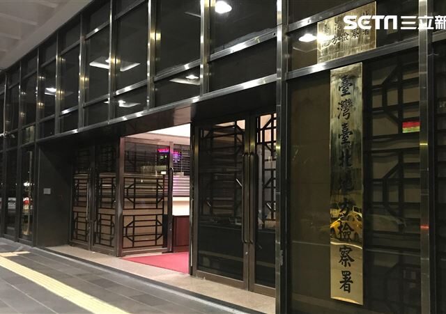 台灣新聞通訊社-國中男打掃被伸狼爪！圖書館約聘員「摸他下體、環抱」掏20萬換緩刑