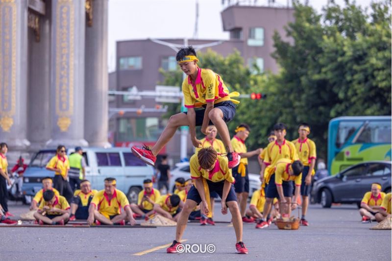 台灣新聞通訊社-本淵寮朝興宮百年傳承金獅陣　參賽日本國際藝術祭