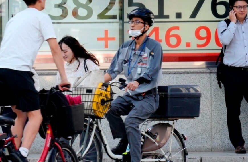 台灣新聞通訊社-遊日本注意 騎腳踏車滑手機最重囚6月 單車酒駕關3年