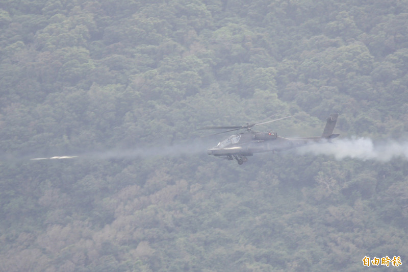 台灣新聞通訊社-國軍269旅聯勇操演震撼登場 戰機丶攻擊直升機優勢火力助攻