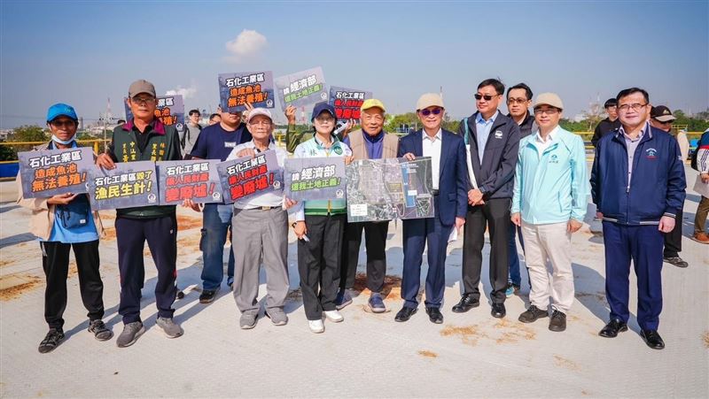 台灣新聞通訊社-高雄林園中汕段不利耕作土地廣達11公頃　林岱樺：應納入產業園區