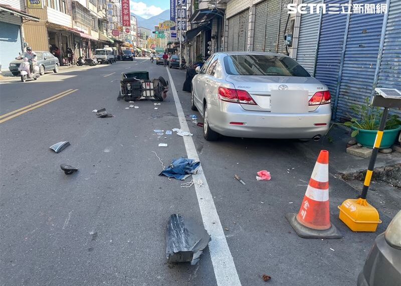 台灣新聞通訊社-快訊／7旬撞8旬！轎車「直直衝撞」電動代步車　他跑了、他不治了