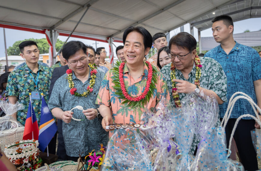 台灣新聞通訊社-賴清德出訪傳大陸軍演 傅崐萁：綠做不到和平就換黨