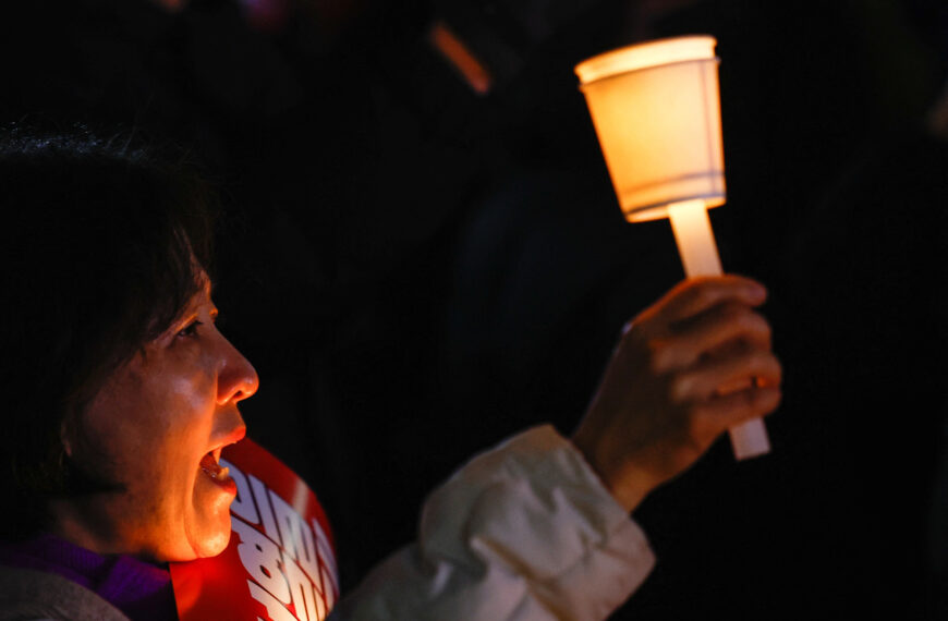 台灣新聞通訊社-南韓憲政史首見 國會以「監察不力」通過彈劾監察院長、3檢察官