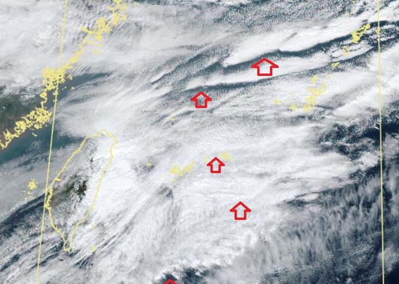 台灣新聞通訊社-台海周邊現冷平流雲系！鄭明典「揭密1現象」：後方還有更冷的空氣過來