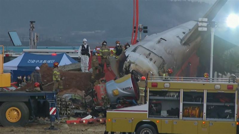 台灣新聞通訊社-韓警調查179死空難　突襲搜索務安機場與濟州航空