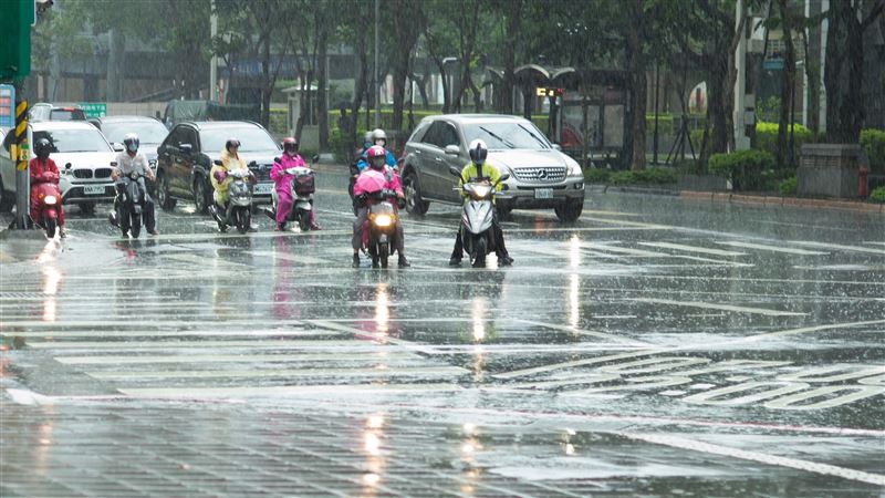 台灣新聞通訊社-新年看天氣！元旦各地降雨漸增　氣象署揭10天天氣變化