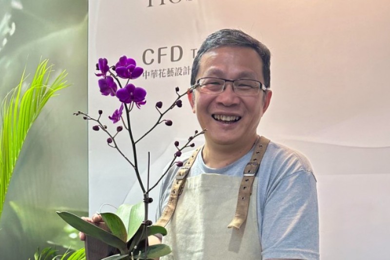 台灣新聞通訊社-稅收超徵仍擬調漲菸捐 陳東豪批政府失能:吸菸族不是提款機!