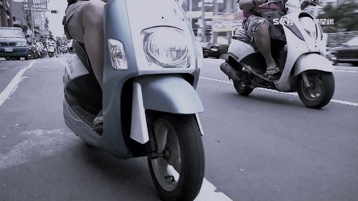 台灣新聞通訊社-機車騎士小心!他被警攔下才發現「忽略1事」恐被罰3.6萬元
