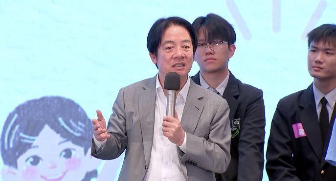 台灣新聞通訊社-學生揭演算法風險！賴清德認「政府做得還不夠」　承諾強化媒體識讀教育