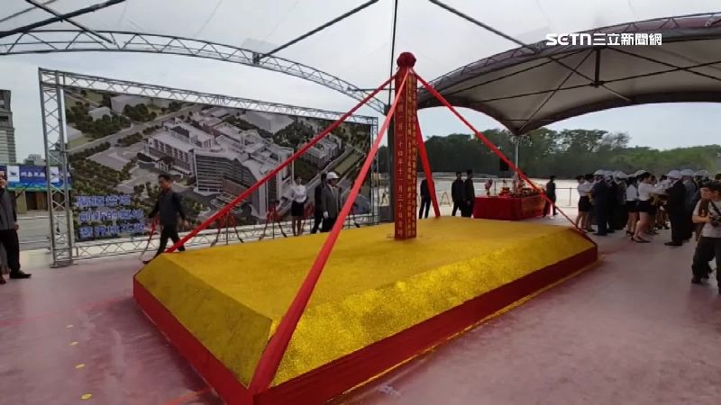 台灣新聞通訊社-賴清德赴雲林！ 劉建國全程陪　替地方爭取醫療大樓