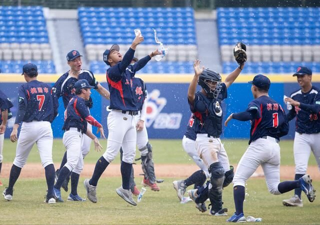 台灣新聞通訊社-黑豹旗／3分差擊敗大黑馬羅東高工　平鎮高中奪下隊史第8冠