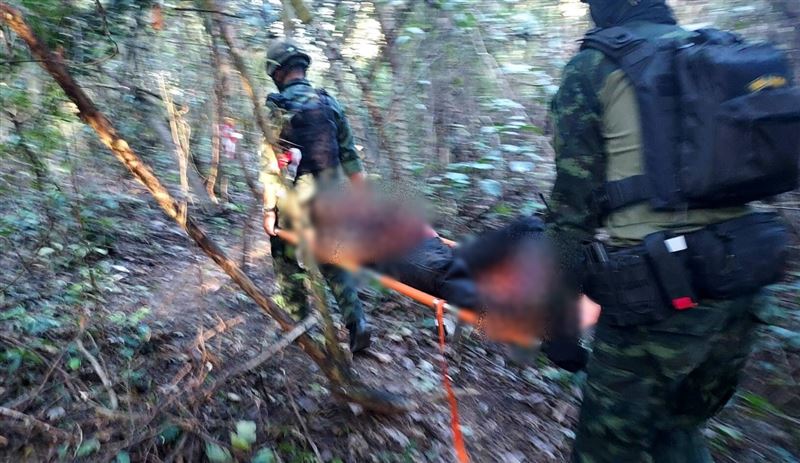 台灣新聞通訊社-疑中國豬仔誤闖地雷區！偷渡泰柬邊境遭炸重傷　泰控柬拒清雷