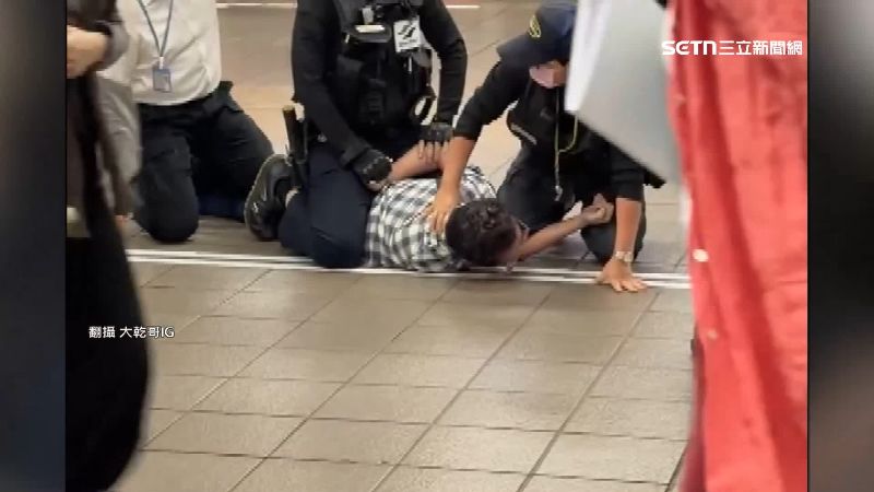 台灣新聞通訊社-洋妞北捷遭性騷！醉男嗆：她沒說不願意　站長遭掌摑怒提告
