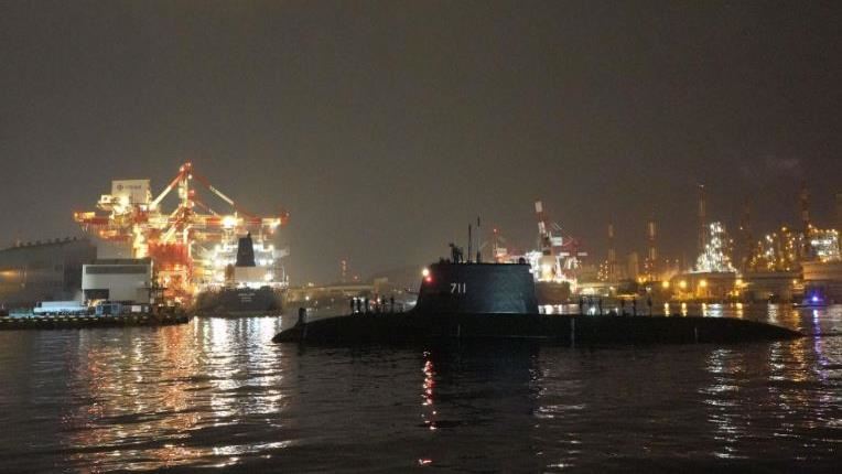 台灣新聞通訊社-宣布海鯤號「完成浮航測試」　台船親揭下一步：將依計畫實施潛航測試