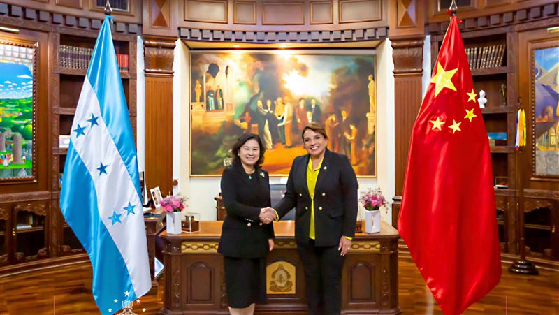 台灣新聞通訊社-斷台後悔了!宏都拉斯大選將揭曉 彭博:台灣有望罕見戰勝北京