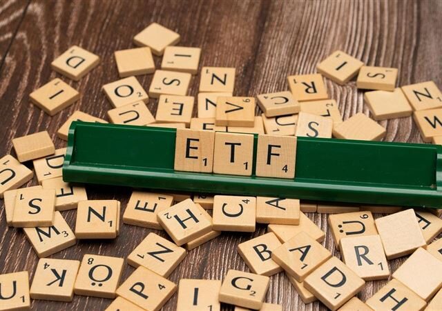 台灣新聞通訊社-首檔被動式平衡型ETF登場  一檔就搞定股與債