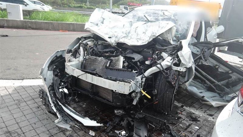 台灣新聞通訊社-國道最危險休息站！楊梅休息站又傳事故　3年逾15起車禍、釀4死4傷悲劇