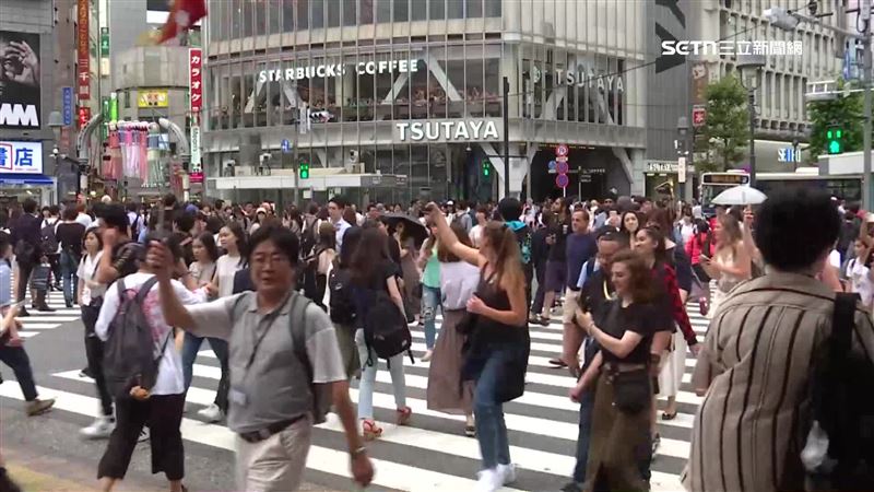 台灣新聞通訊社-陸客少了會降價?日飯店員工搖頭 「一句話狠甩中國巴掌」吸730萬觀看