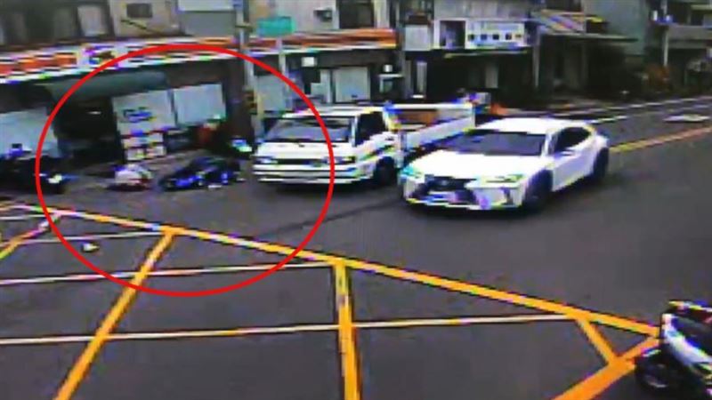 台灣新聞通訊社-台中19歲姊載妹回家遇死劫！貨車司機鬼切、女騎士超速害命…雙雙被起訴