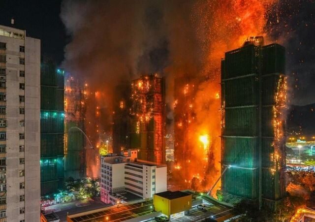 台灣新聞通訊社-連署要求徹查香港大火！發起人竟遭港警拘捕　律師1句嘆：藍白嚮往的