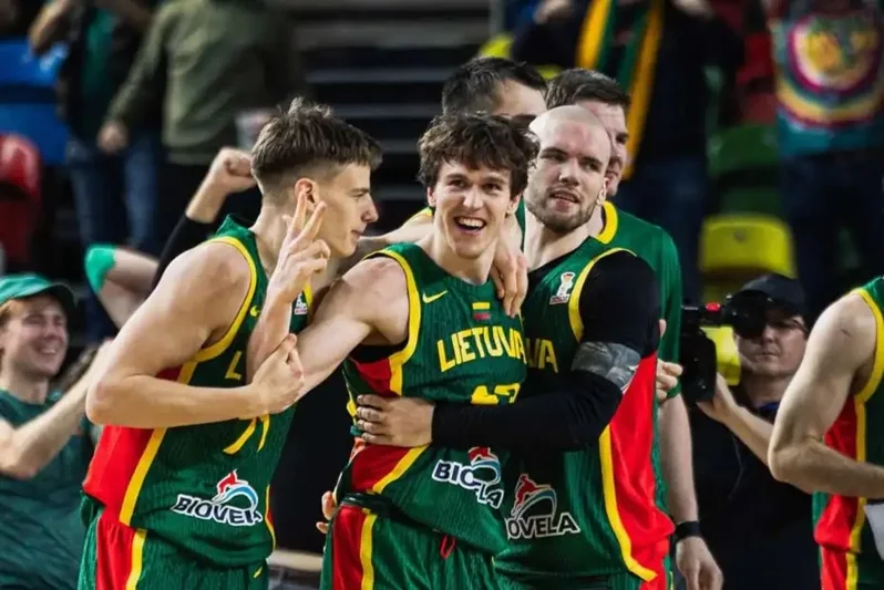 台灣新聞通訊社-世界盃男籃／9秒內連飆3記三分！立陶宛神射創造奇蹟絕殺秀