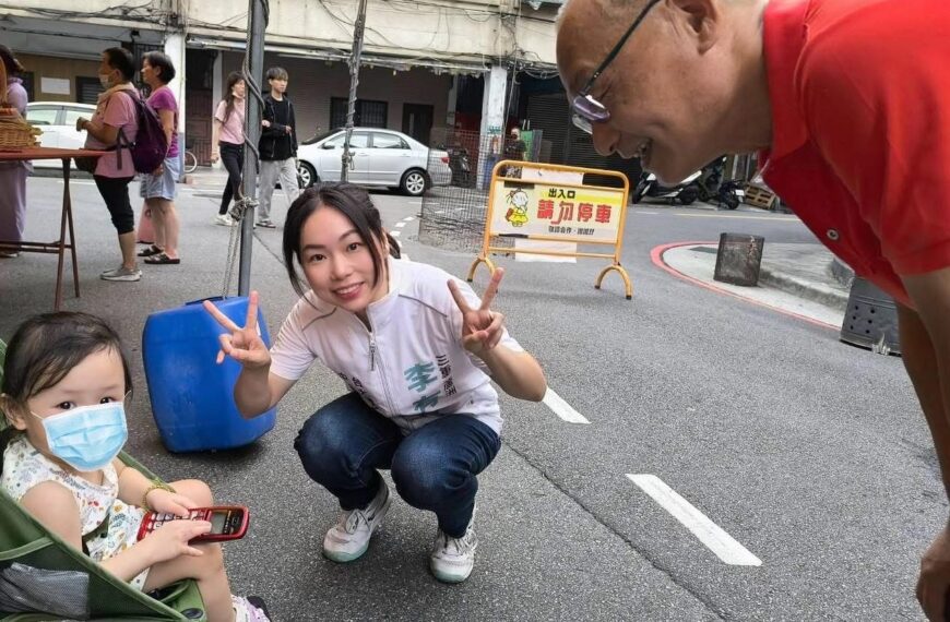 台灣新聞通訊社-李有宜突請辭發言人並退出民眾黨 強調專注博士班