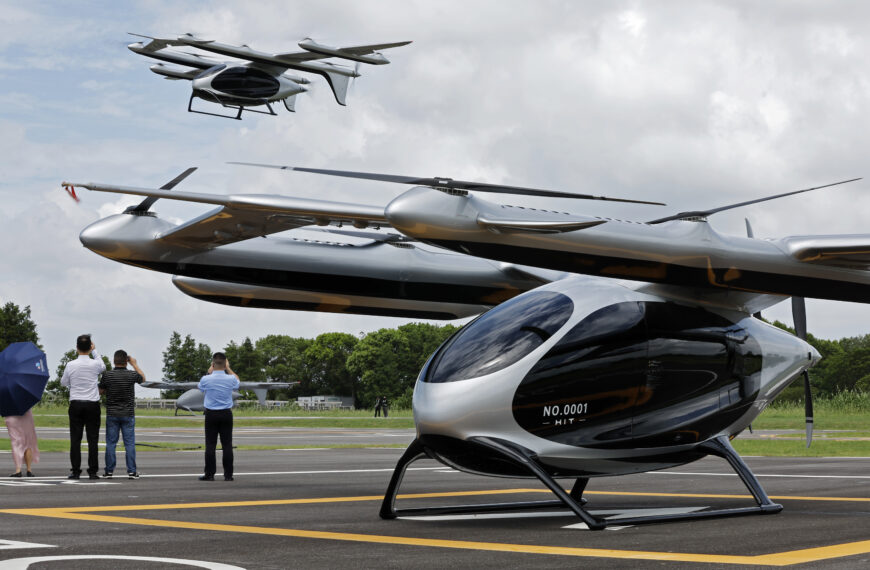 台灣新聞通訊社-大陸低空經濟人才缺口達百萬 持證飛手月薪6萬