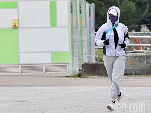 台灣新聞通訊社-新竹關西10.5度低溫 鄭明典：輻射冷卻的影響