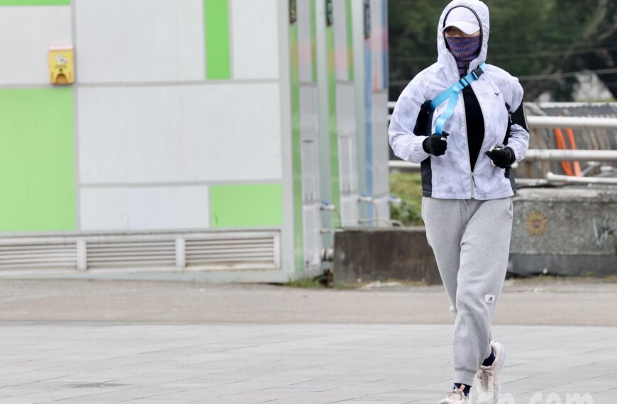 台灣新聞通訊社-新竹關西10.5度低溫 鄭明典:輻射冷卻的影響