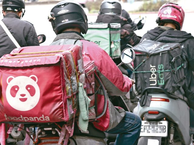 台灣新聞通訊社-外送員專法待薪酬計算喬好拚三讀 廖偉翔：外送費不會因此漲價