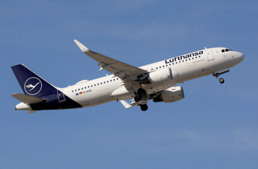 台灣新聞通訊社-55年最大規模!空巴召回6000架A320客機緊急維修 恐導致全球航班大亂