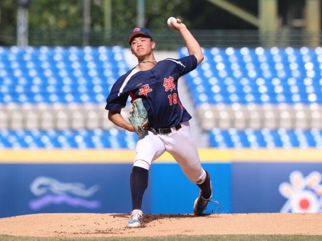 台灣新聞通訊社-黑豹旗／平鎮穩奪隊史第8冠 羅工驚奇演出博掌聲