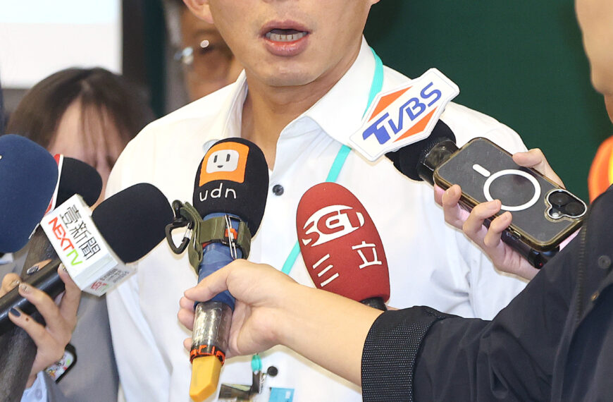 台灣新聞通訊社-賴總統2條件願國情報告 黃國昌:若不應答「留總統府開記者會就好」