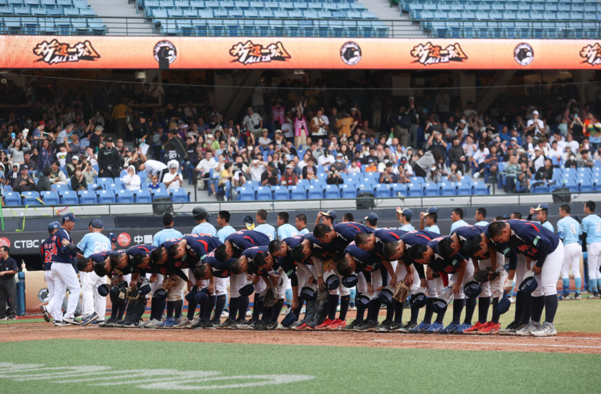 台灣新聞通訊社-黑豹旗／平鎮8冠立障礙 教頭自豪：選手穩定性數一數二