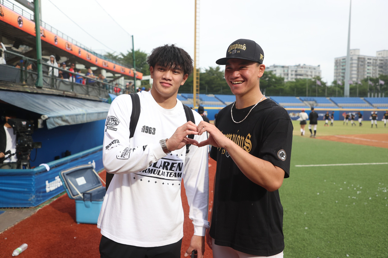 台灣新聞通訊社-黑豹旗／林維恩鼓勵「美國見」 吳丞顥冠軍賽奪勝感榮幸