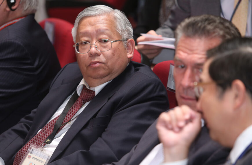 台灣新聞通訊社-台積電老臣投奔敵營!羅唯仁是工作狂8度延後退休 恐有免死金牌?