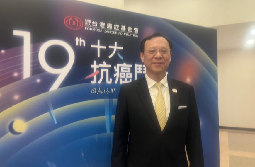 台灣新聞通訊社-中配「6年改4年」稱影響健保公平正義挨批 石崇良:我講話很直!