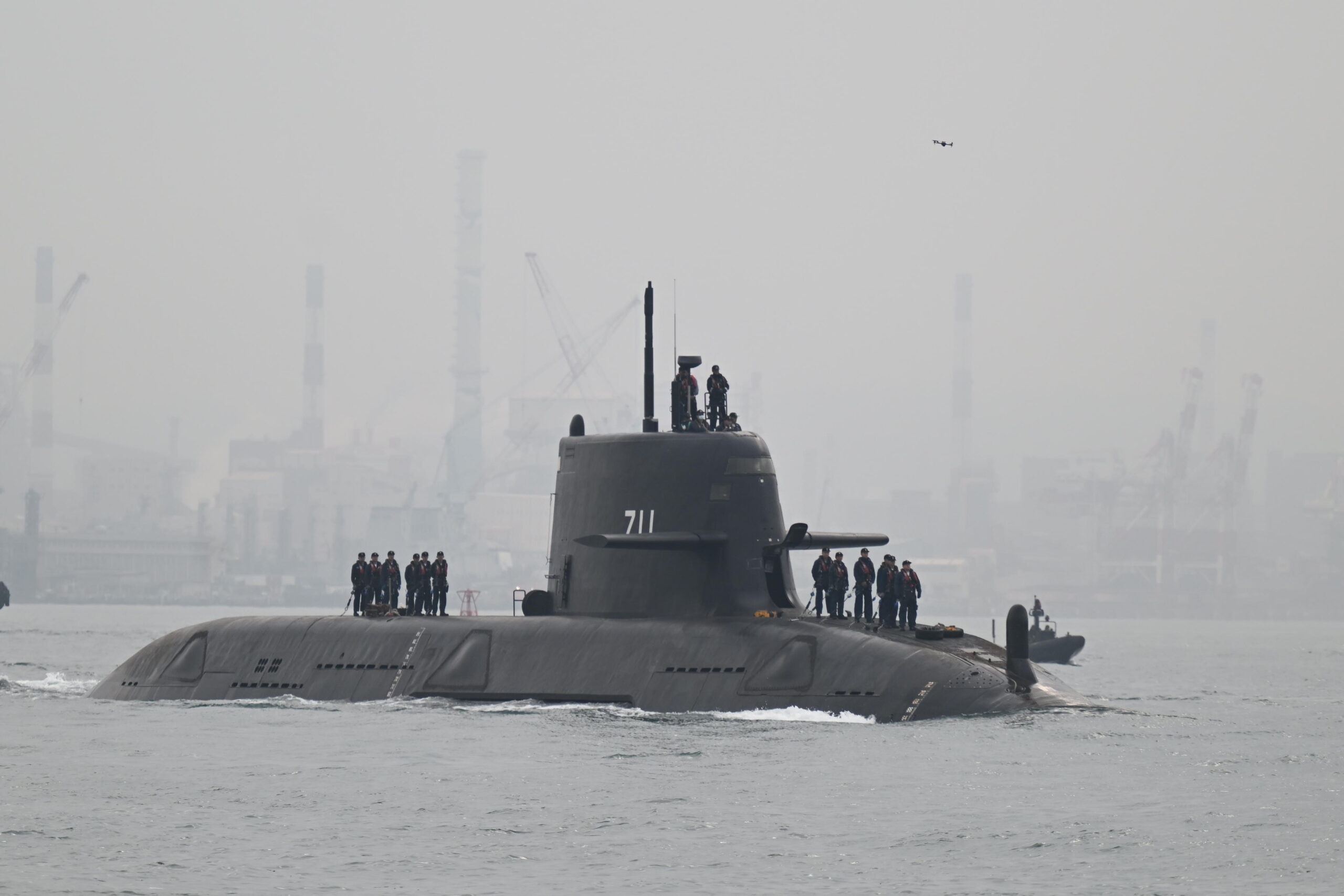 台灣新聞通訊社-海鯤號沒船錨卻敢出海？ 台船緊急澄清：不影響海測