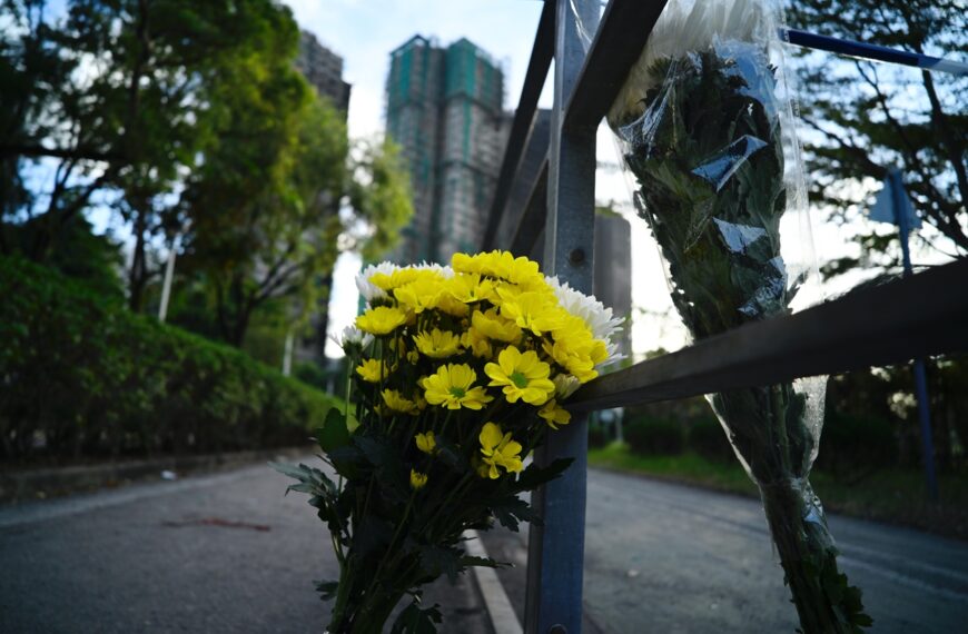 台灣新聞通訊社-命喪宏福苑火災…老翁臨終緊握1物「家屬秒認出」 兒媳淚:悲傷中一點笑