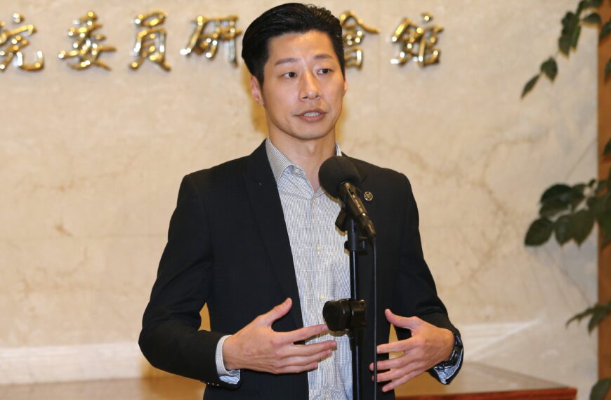 台灣新聞通訊社-林昶佐芬蘭開唱全場爆滿 台式金屬樂開拓北歐市場